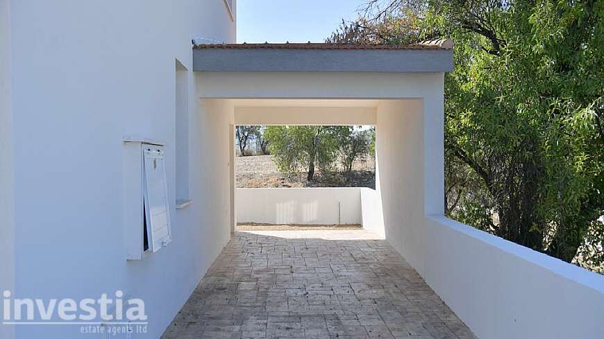 3 bdrm house for sale/Alethrico