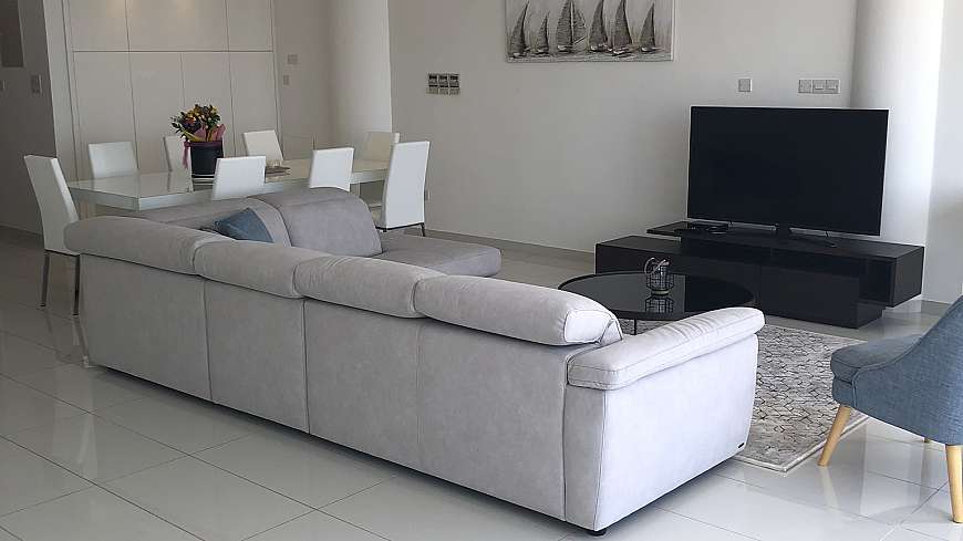 3 bdrm penthouse for sale-rent/Larnaca Centre