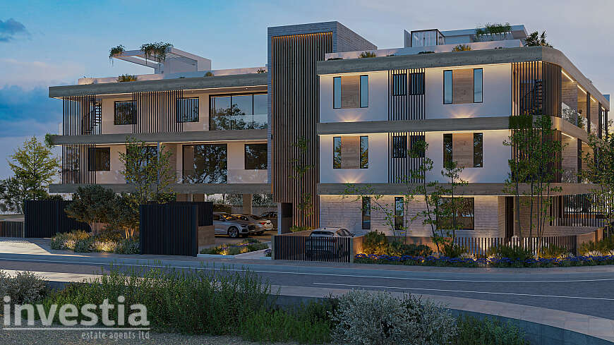 Modern Apartment in Vergina, Larnaka with Private Jacuzzi, Pool & Gym Access