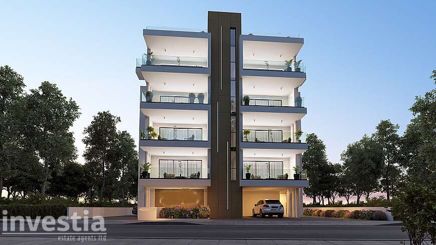 2 bdrm top floor flats for sale/Dhrosia