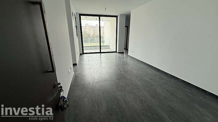 2 bdrm brand new apts/Port area