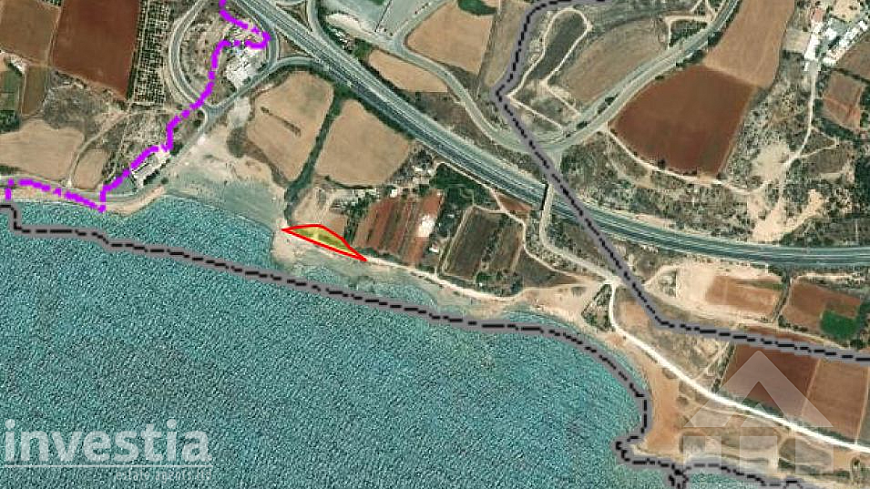 Beachfront land for sale/Ormidhia
