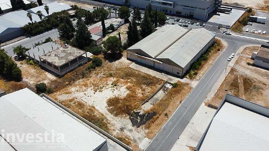 Industrial building for sale/Aradhippou