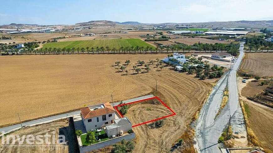 Residential plot in Athienou, Larnaca