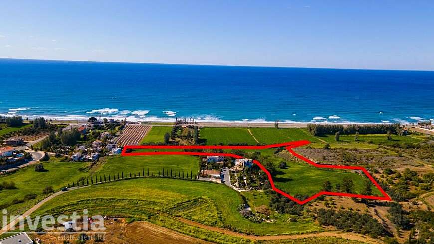 Shared tourist field in Argaka, Paphos