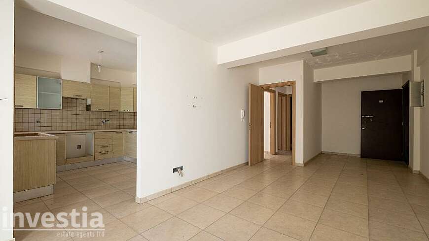 2 bdrm flats for sale/Mazotos