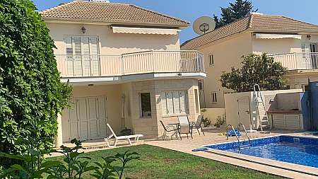 4 bdrm house for sale/Limassol
