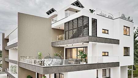 2 bdrm penthouse apts/Aradhippou