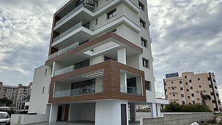 2 bdrm brand new apts/Port area