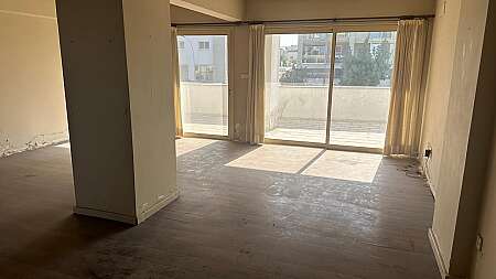 2 bdrm apt/Airport rd