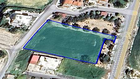 Land for sale/Pyla