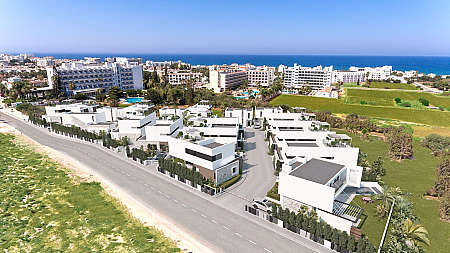 4 bdrm houses/Protaras