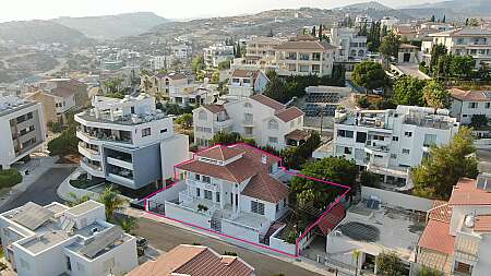 4 bdrm villa for sale/Limassol