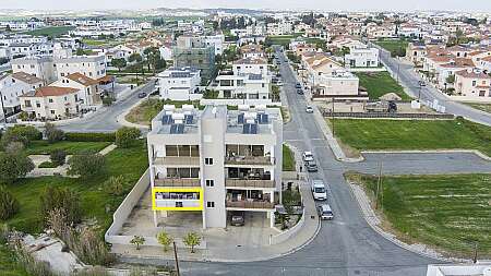 2 bdrm apt/Aradhippou