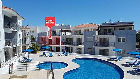 2 bdrm flat for sale/Paralimni
