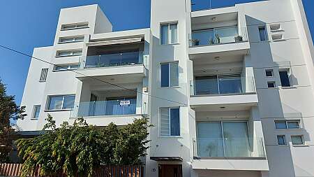 3 bdrm apt/Phaneromeni