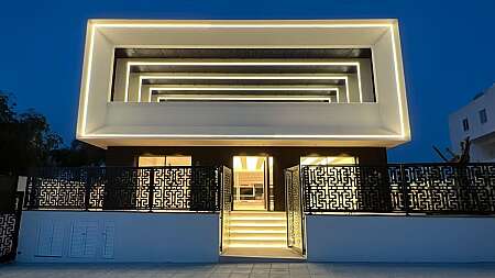 7 Bdrm house /Nicosia