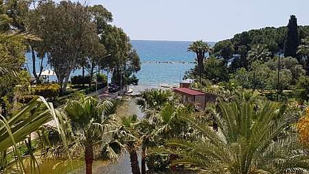 3 bdrm beach front apartment for sale/Limassol