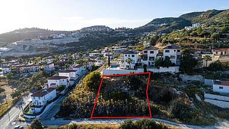 Residential plot in Palodeia, Limassol