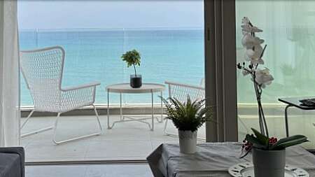2 bdrm flat for sale/Mackenzie