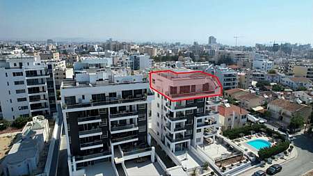 6 bdrm duplex penthouse for sale/St.Lazaros