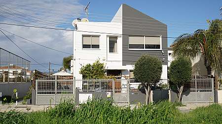 4 bdrm house for sale/Engomi