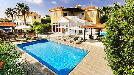 3 Bedroom Villa for Rent in Pafos paphos rent real estate cyprus properties homes villa
