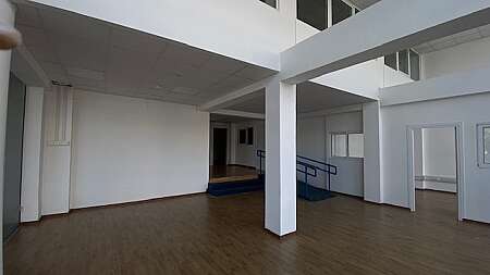 Shops for rent/Larnaca centre