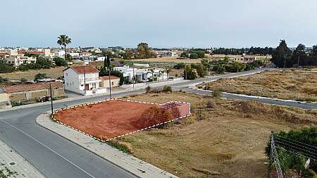Plot for sale/Kiti