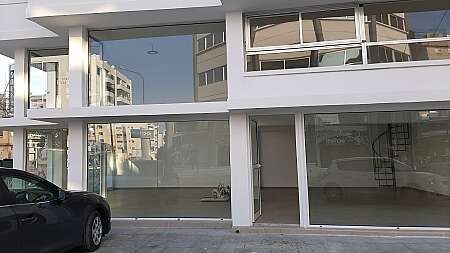 Shop for rent/Makarios Avenue