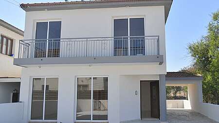 3 bdrm house for sale/Alethrico