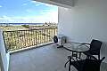 2 bdrm apt/port area