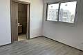 2 bdrm apt/port area