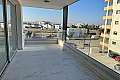 2 bdrm apt/port area