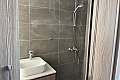 2 bdrm apt/port area