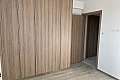2 bdrm apt/port area