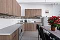 3 bdrm flat for sale/Larnaca centre